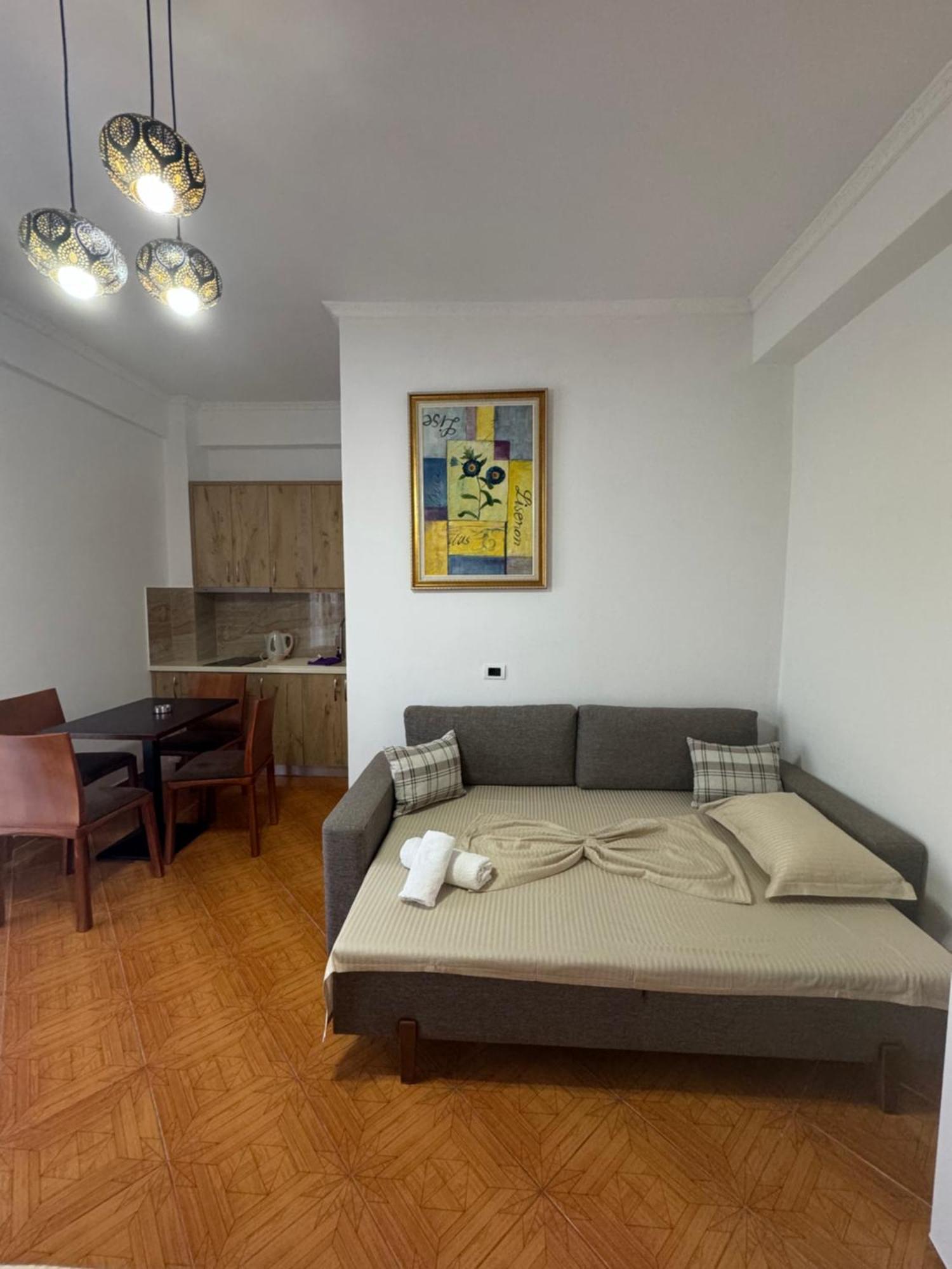 Hotel Frida Химар Екстериор снимка